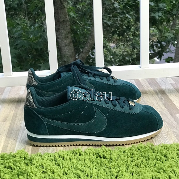 NWT Nike Classic Cortez ALC Prem Midnight Spruce W - Picture 3 of 8